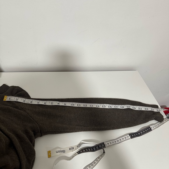 Jantzen Vintage USA Made Size M Brown Vneck Pullover Sweater Men - Picture 4 of 5